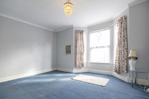 Bedroom- click for photo gallery